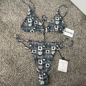 NWT Skatie Bikini Top and Bottom